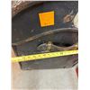 Image 8 : Antique Camelback Steamer Trunk - Early 1900s with CPR History