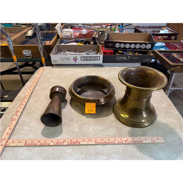 Box of Antique Brass items: Airhorn, Spittoon, and Creamer Lid