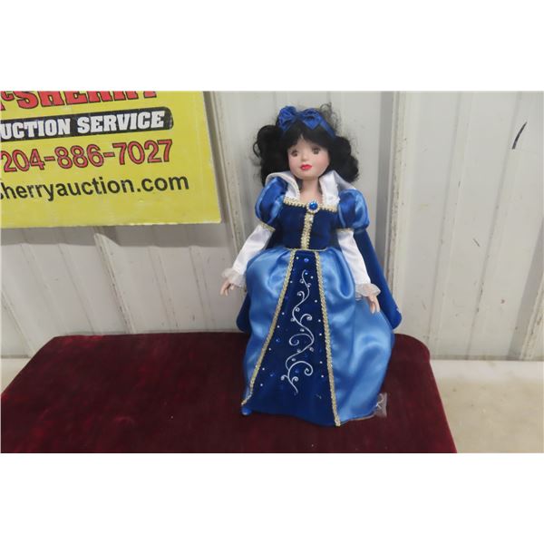 2001 Disney Princess Snow White Doll With Stand, Measuring 16 in. Tall.