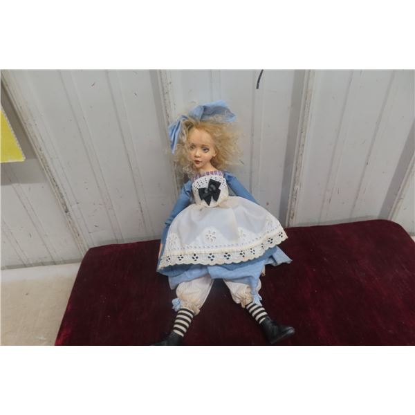 Zwergnase Vinyl Doll, 16"