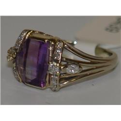 AAA Amethyst & Diamonds Vintage Ladies Ring