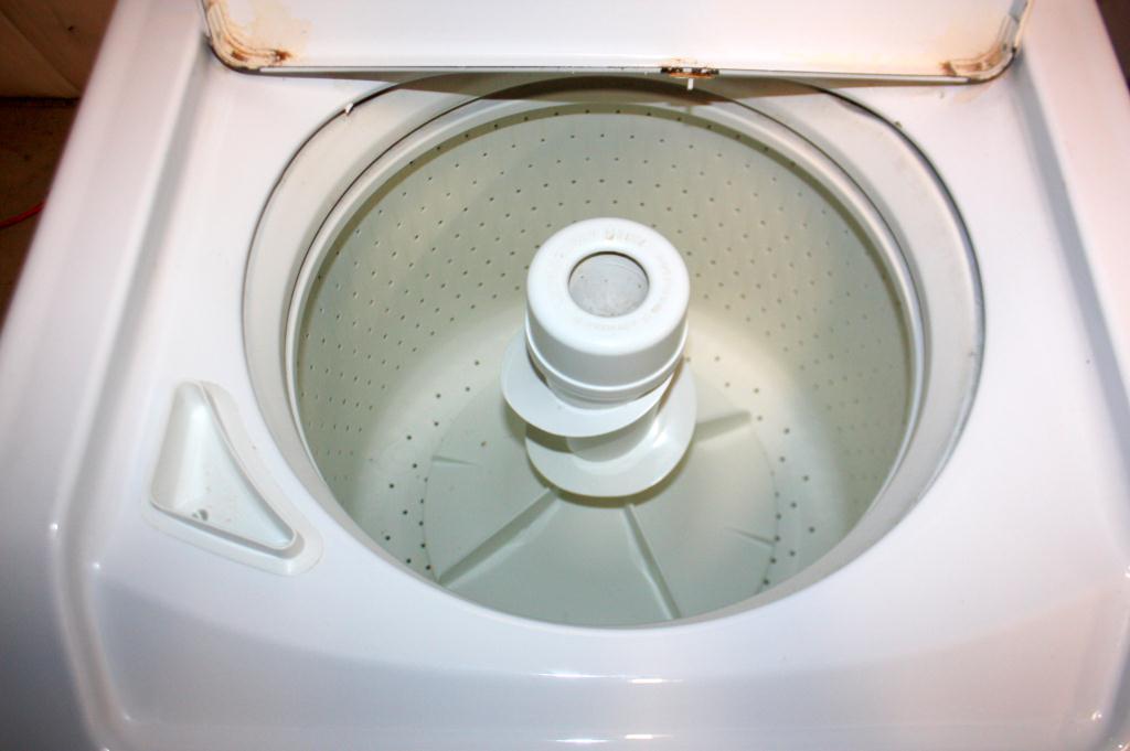 Maytag Atlantis Washing Machine