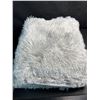 Image 2 : 1 Large Fuzzy/Soft Plush Area Rug - 64" x 46" - Grey Soft Shaggy Rug - New