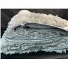 Image 3 : 1 Large Fuzzy/Soft Plush Area Rug - 64" x 46" - Grey Soft Shaggy Rug - New