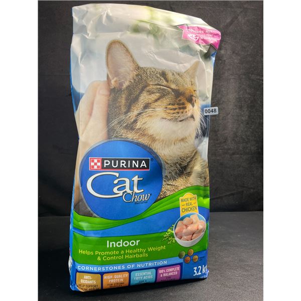 Purina Cat Chow Real Chicken Indoor Cat Food - 3.2KG Bag - New Sealed (BB: AUG 2026)