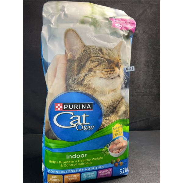 Purina Cat Chow Real Chicken Indoor Cat Food - 3.2KG Bag - New Sealed (BB: AUG 2026)
