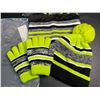 Image 4 : 2 Winter Hat/Scarf/Gloves Sets for Boys (Ages 3-8yrs) Green/Black - New