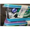 Image 3 : 2 Packs of Swiffer Wet Cloths - 24-Pack Lavender Febreze Scent + 20 Pack of Unstoppables Fresh Scent