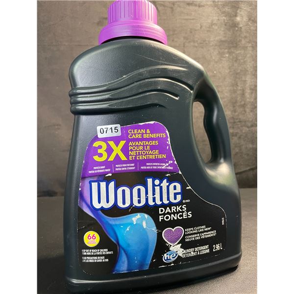 1 Jug of Woolite Darks Laundry Detergent (2.96L) - New