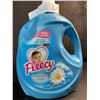 Image 1 : Fleecy Fresh Air Concentrated Liquid Fabric Softener (4.7L Large Jug) - 199 Loads - New