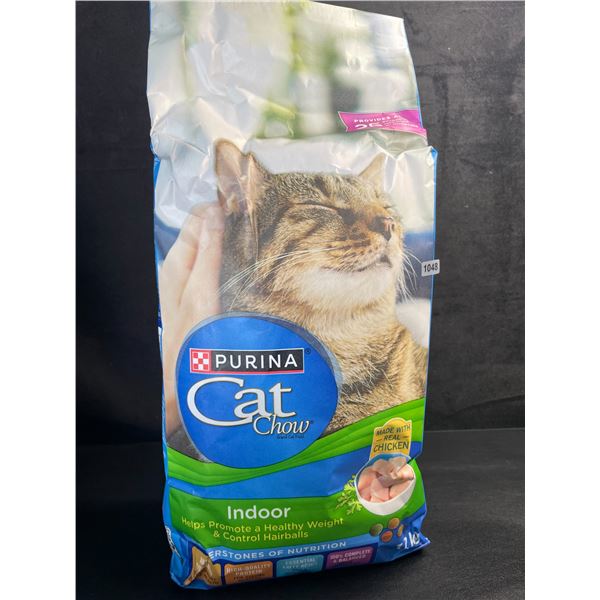 Purina Cat Chow Real Chicken Indoor Cat Food - 3.2KG Bag - New Sealed (BB: AUG 2026)