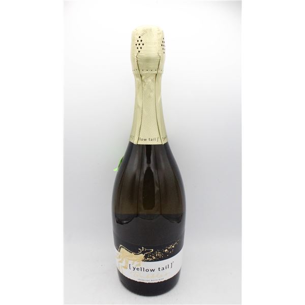 YELLOW TAIL BUBBLES SPARKLING WHITE WINE 750ML