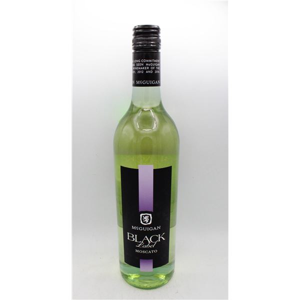 MCGUIGAN BLACK LABEL MOSCATO 750ML 7.5%