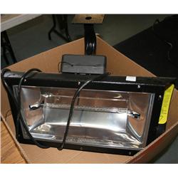 LARGE HEAT LAMP