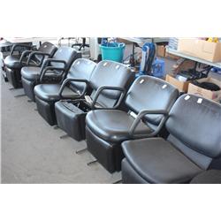 Lot of 6 Belveder Chairs