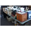 Image 2 : Table lot of miscellaneous household items