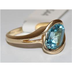 14K Gold Ring With Blue Topaz