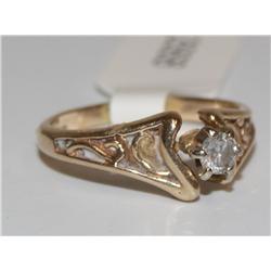 Diamond Solitaire Fashion Design Ladies Ring