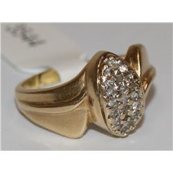 14K Gold Ring With 1/2ctw Diamonds