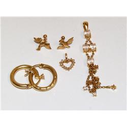 AAA White Topaz Pendant, Gold Earrings