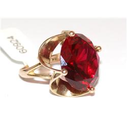 14K Gold Ring W/10ct Ruby