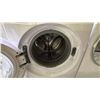Image 3 : KENMORE WHITE 27"W FRONT ENTRY CLOTHES WASHER
