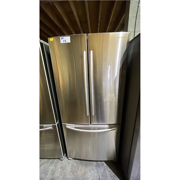 SAMSUNG RF197ACRS STAINLESS STEEL 32"W FRENCH DOOR BOTTOM FREEZER REFRIGERATOR