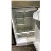 Image 4 : LG GREY 30"W REFRIGERATOR