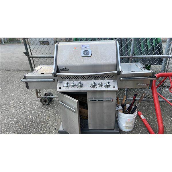 NAPOLEAN STAINLESS STEEL BARBEQUE & BUCKET OF BARBEQUE ACCESSORIES