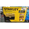 Image 2 : STANLEY 4 GALLON PORTABLE WET/DRY VACUUM & A HART 2.5 GALLON PORTABLE WET/DRY VACUUM