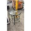 Image 1 : GLASS TOP SIDE TABLE