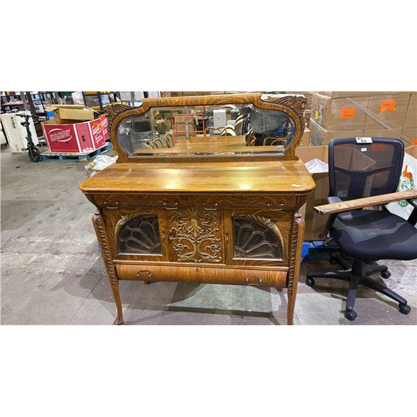 CANADIANA BEAUTIFUL SOLID OAK ANTIQUE CLAW FOOT MIRROR BACK SIDEBOARD - 48"W