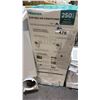 Image 2 : HISENSE PORTABLE AIR CONDITIONER FOR ROOMS UP TO 250 SQ. FT