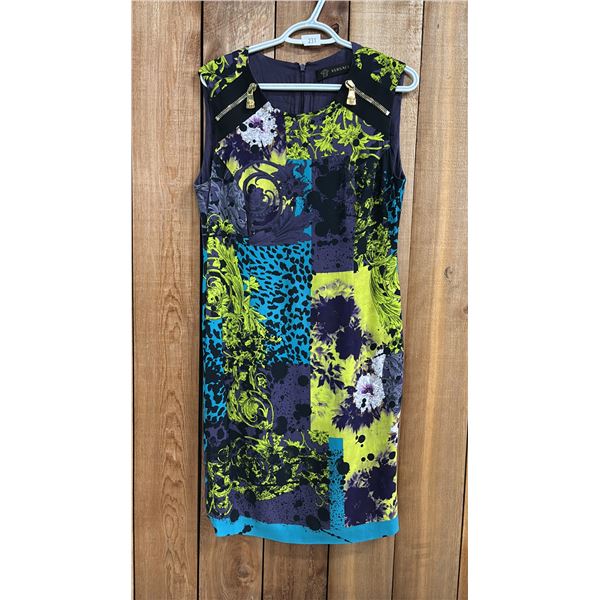 VERSACE PENCIL DRESS (ITALIAN SIZE 46)