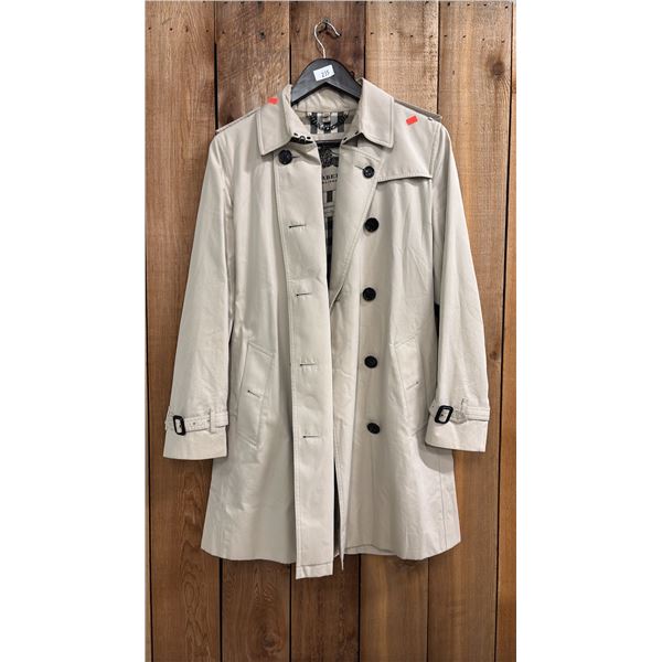 BURBERRY TRENCH COAT (UK SIZE 10)