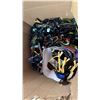 Image 2 : LARGE BOX OF ASSORTED SUNGLASSES