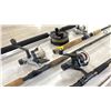 Image 4 : GROUP OF 4 ASSORTED FISHING RODS WITH 4 FISHING REELS