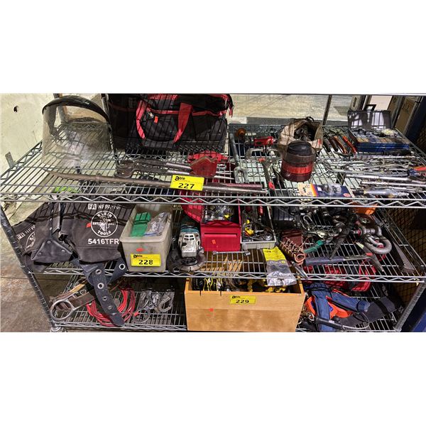 SHELF OF SMALL HAND TOOLS, TOOL BELT, ASSORTED CUTTING DISCS & MORE