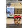 Image 1 : CASE OF ASSORTED SIZE NATURAL STONE MASSAGE SHOES