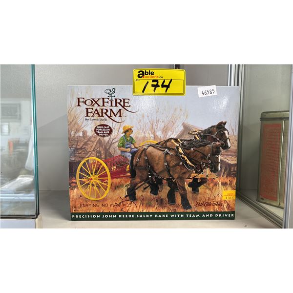 FOXFIRE FARM COLD CAST PORCELAIN TEAM & DRIVER