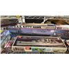 Image 6 : SHELF OF ASSORTED MODEL KITS
