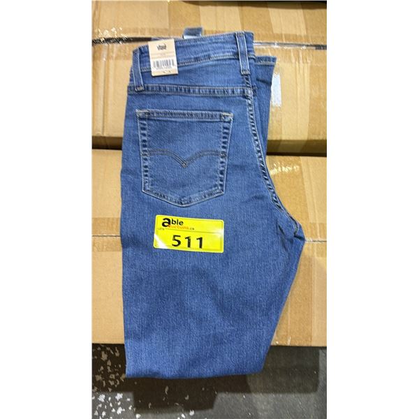 1 PAIR OF LEVIS 29 30 JEANS