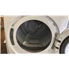 Image 3 : ELECTROLUX WHITE FRONT ENTRY CLOTHES DRYER