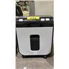 Image 1 : TRURED PAPER SHREDDER