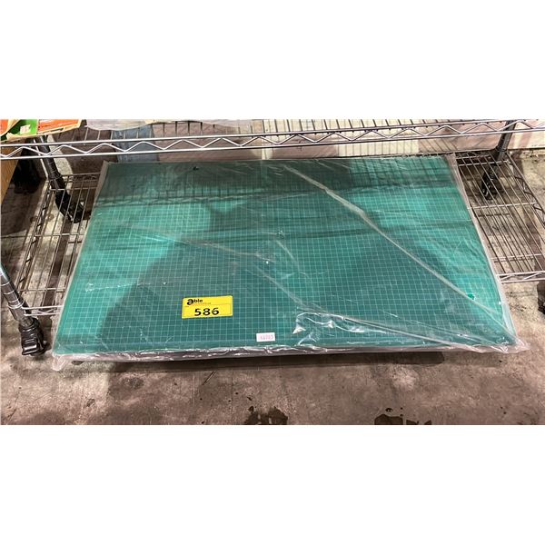 CUTTING MATT - 36"W X 24"H