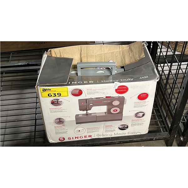 SINGER SEWING MACHINE *WORKING CONDITION UNKNOWN*