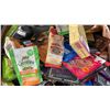 Image 3 : PALLET OF ASSORTED PET SUPPLY PRODUCTS *MUST TAKE ALL ON PALLET*