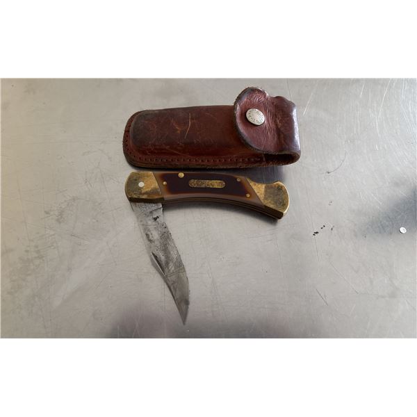 VINTAGE SCHRADE OLD TIMER HIP KNIFE WITH BELT SHEATH. 3 1/2 INCH BLADE