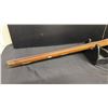 Image 9 : SAFARI-ARMS KENTUCKY 220A FLINTLOCK RIFLE 914MM .45 CAL 1 SHOT CAPACITY - S/N: 33159