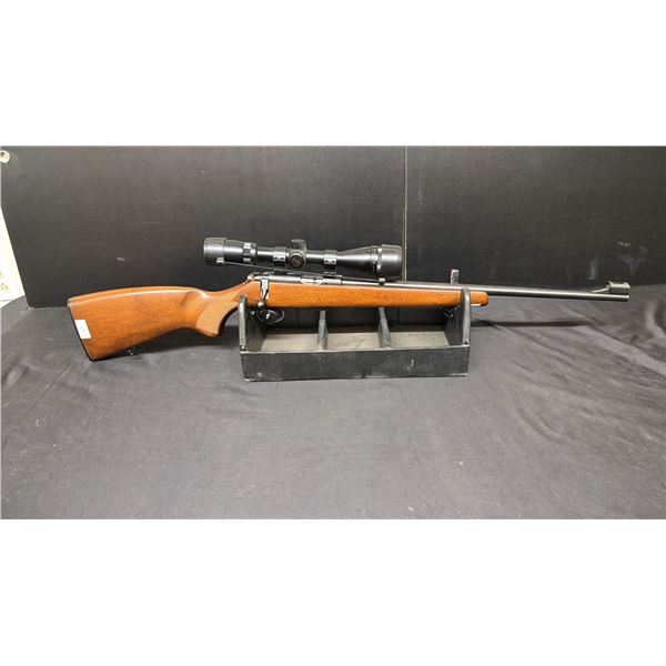 CZ 455 LUX BOLT ACTION RIFLE WITH BUSHNELL SCOPE 525MM .22 LR CAL 5 SHOT CAPACITY -
